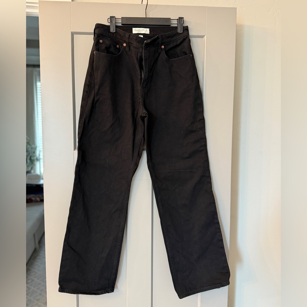 Abercrombie & Fitch High-Rise Wide-Leg Jeans in Black